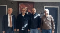 TEMAD G&ouml;lc&uuml;k şubesi y&ouml;netimi olarak Esnaf ziyaretleri kapsamında Disiplin Kurulu &uuml;yemiz Ya-Sa hukuk b&uuml;rosu sahibi Avukat Burak Yabancıyı ziyaret ettik.