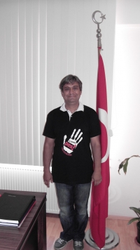 Pes Tiş&ouml;rtlerini internetten veya derneğimiz aracılığı ile temin edebilirsiniz.